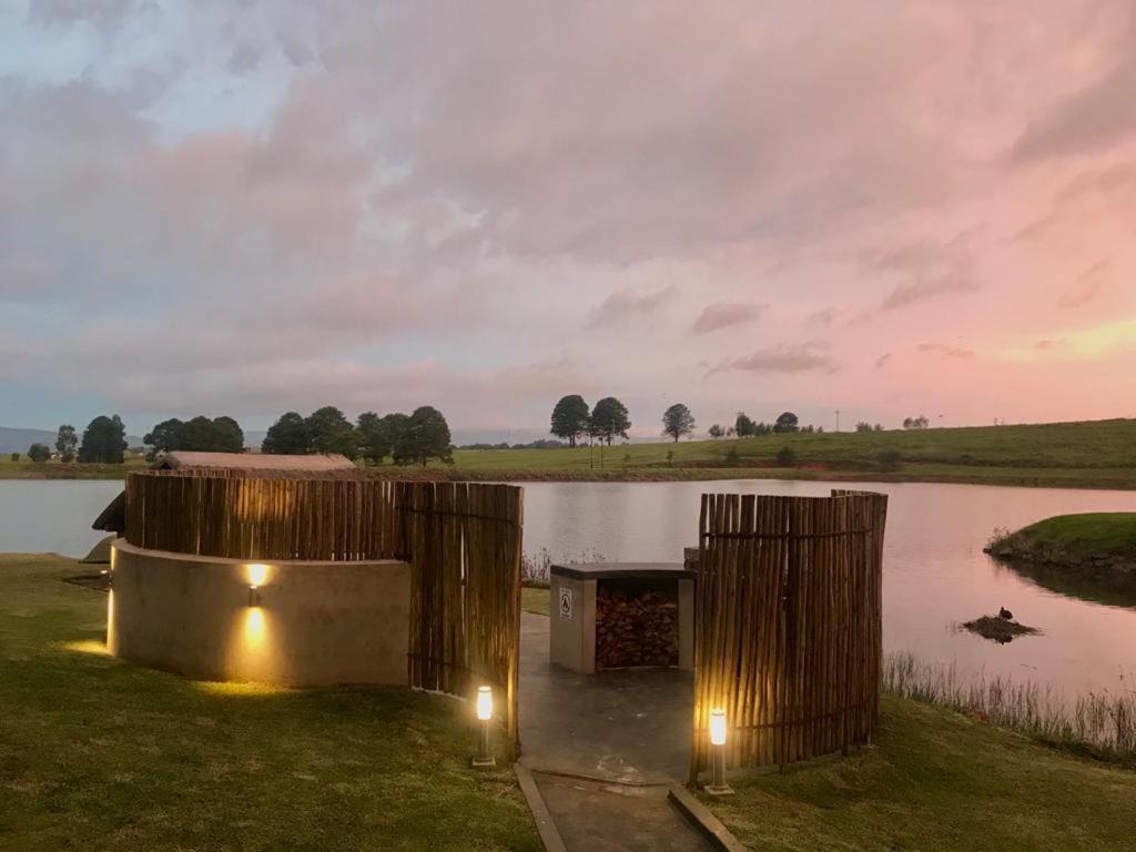 Willowbrooke Cottage Хаймвил Екстериор снимка